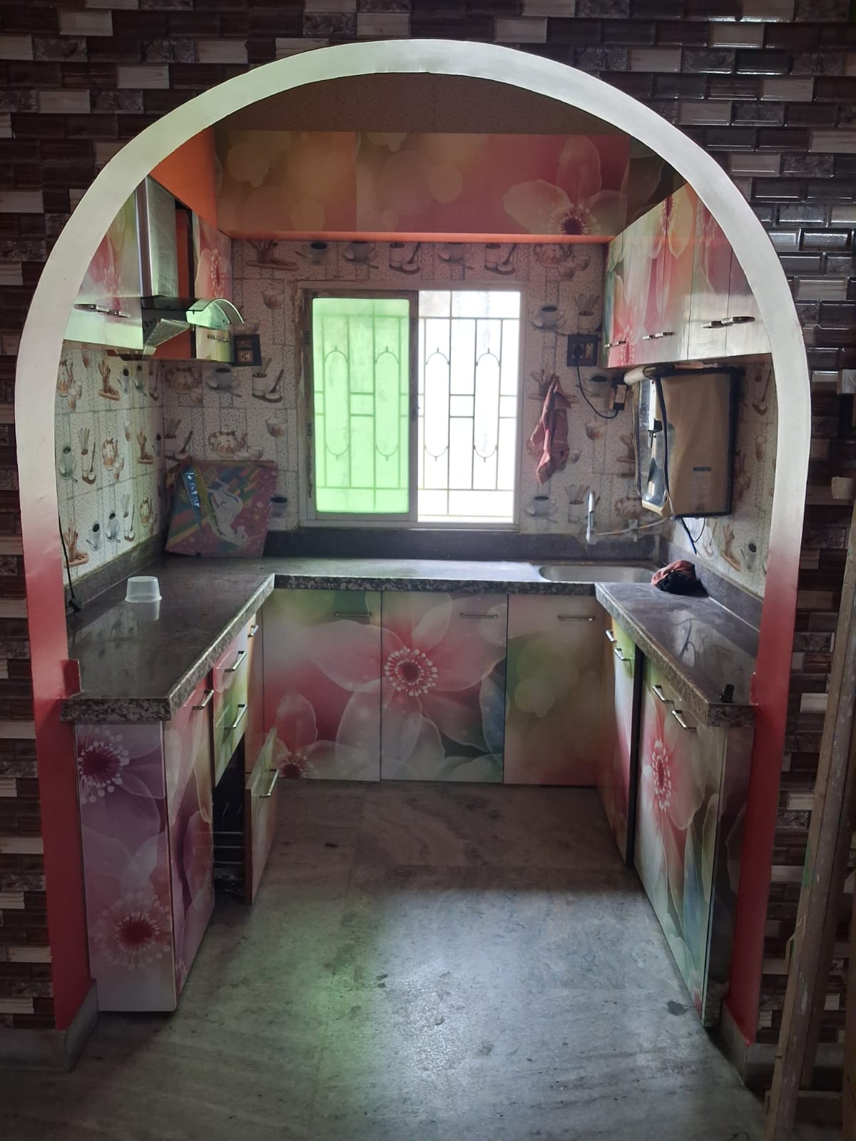 2 BHK Semi Furnished Flat at Dunlop Kolkata